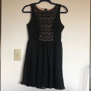 Women’s dress
